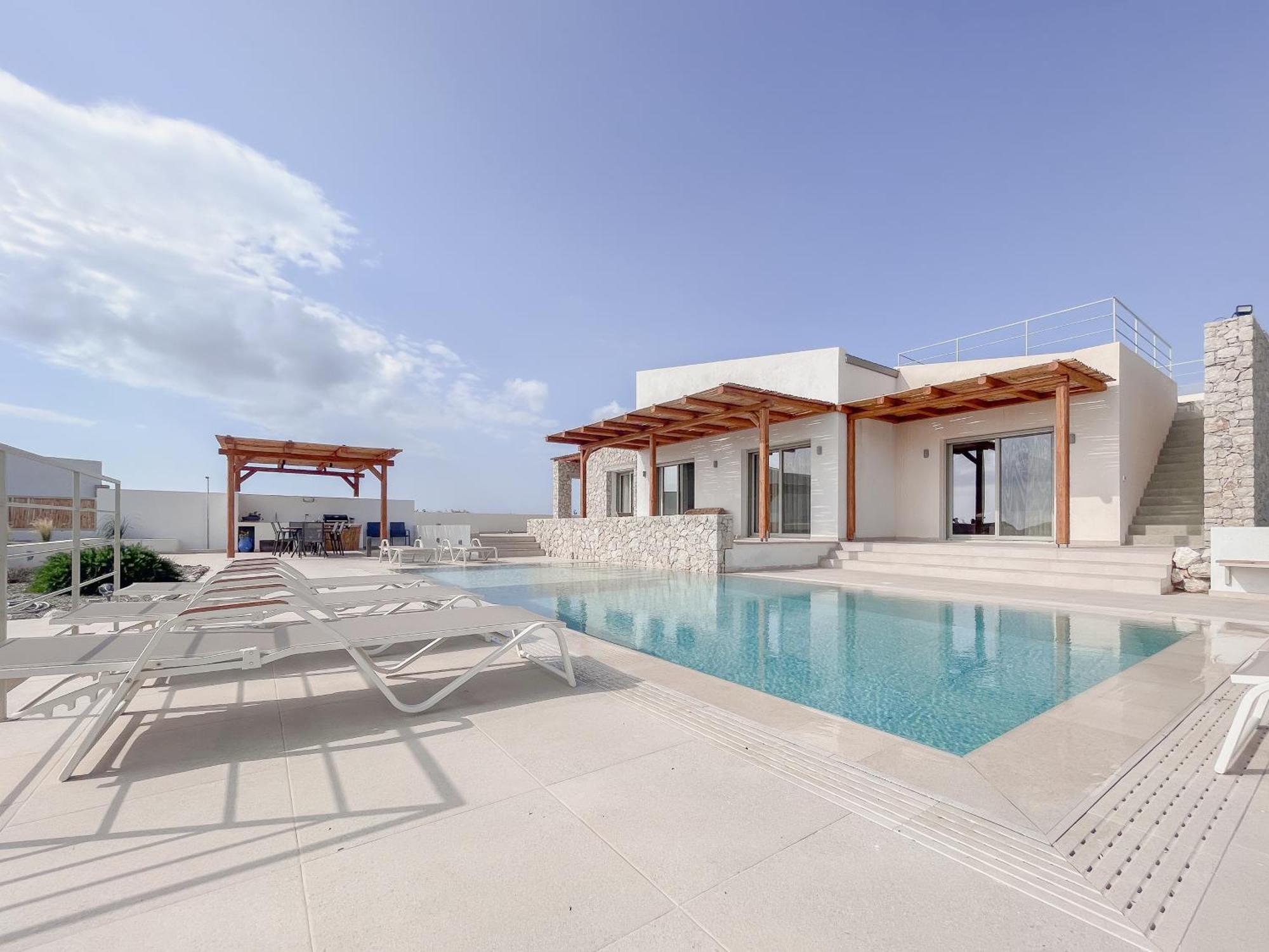 Alykes Beachside Stylish Villas With Private Pool South Rhodes ラクハニア エクステリア 写真