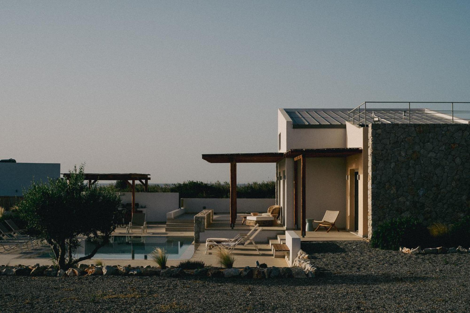 Alykes Beachside Stylish Villas With Private Pool South Rhodes ラクハニア エクステリア 写真